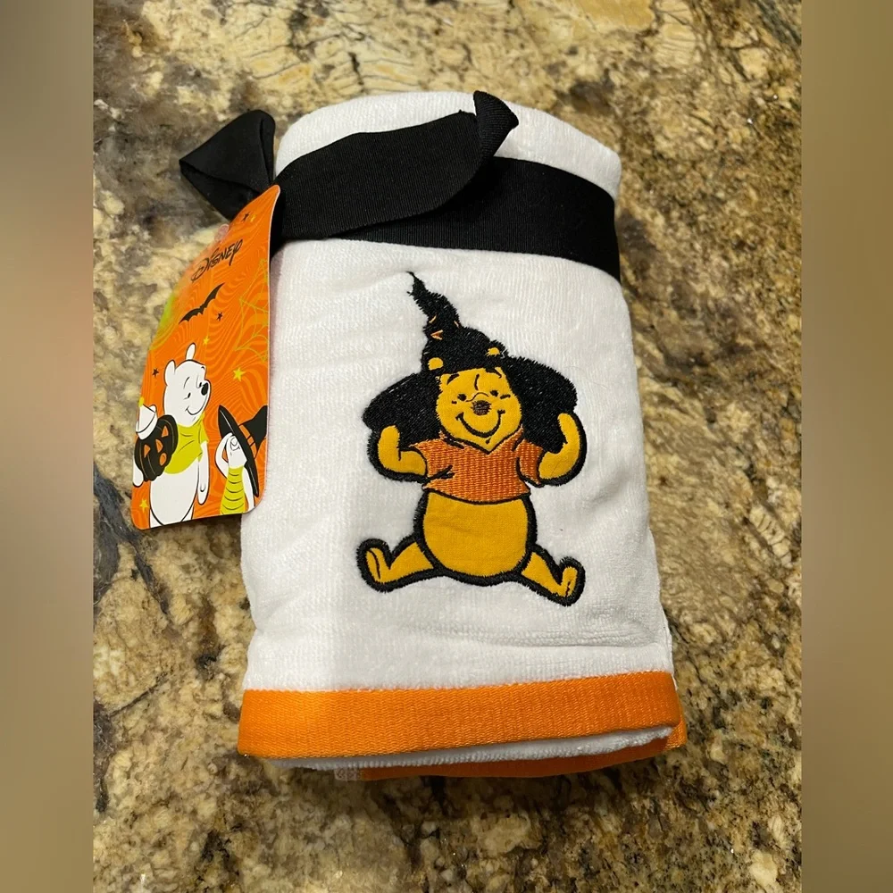 Disney Winnie the Pooh set of 2 hand towels   100% Cotton NEW - witches hat
